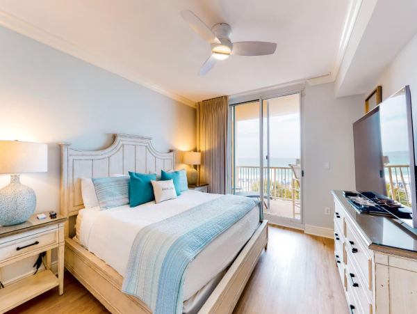 Fort Walton Beach Gulf-Front Condo With Ocean Views
